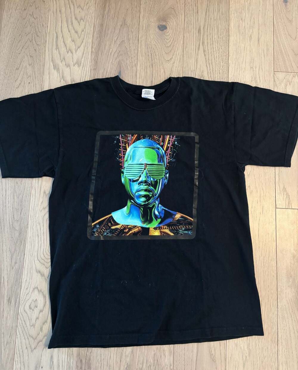 Vintage 2008 Kanye West Glow In The Dark Tour T-Shirt Size Large